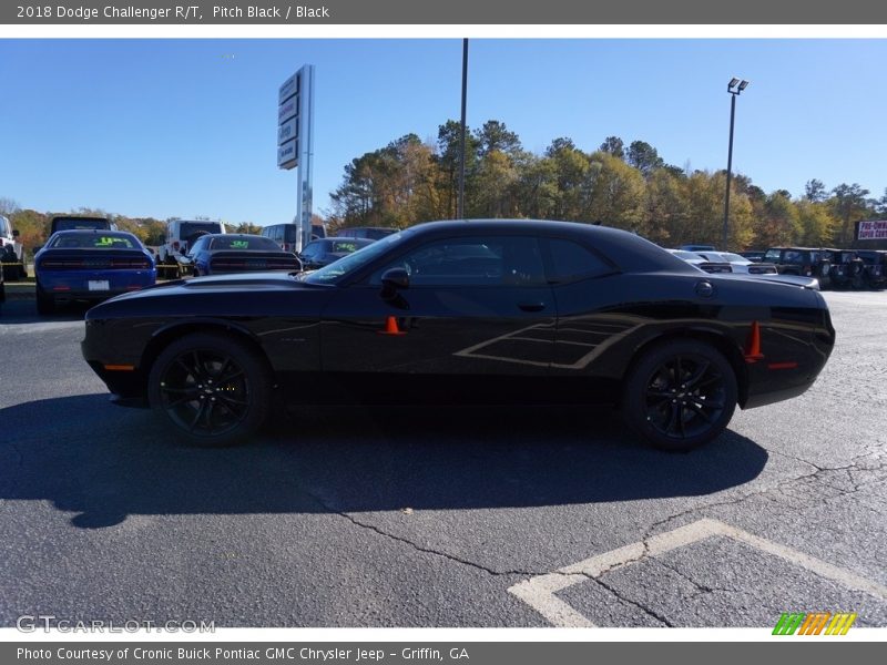 Pitch Black / Black 2018 Dodge Challenger R/T