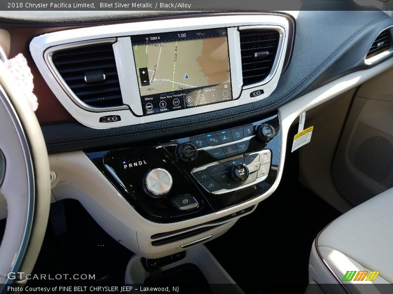 Billet Silver Metallic / Black/Alloy 2018 Chrysler Pacifica Limited