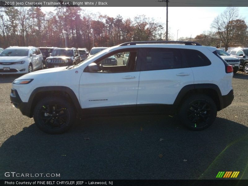 Bright White / Black 2018 Jeep Cherokee Trailhawk 4x4
