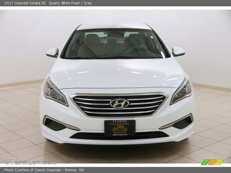 Quartz White Pearl / Gray 2017 Hyundai Sonata SE