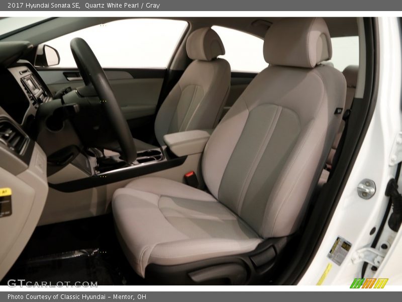 Quartz White Pearl / Gray 2017 Hyundai Sonata SE