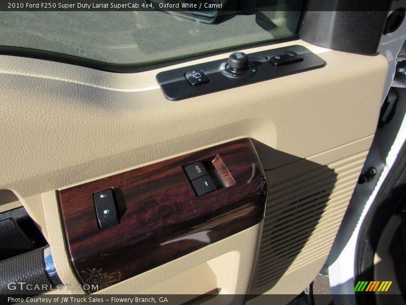 Oxford White / Camel 2010 Ford F250 Super Duty Lariat SuperCab 4x4