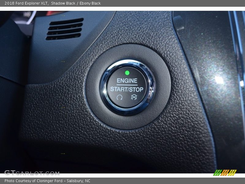 Shadow Black / Ebony Black 2018 Ford Explorer XLT