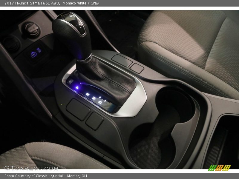 Monaco White / Gray 2017 Hyundai Santa Fe SE AWD