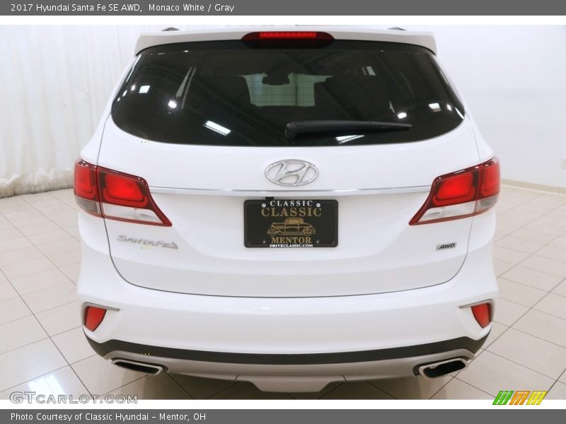 Monaco White / Gray 2017 Hyundai Santa Fe SE AWD