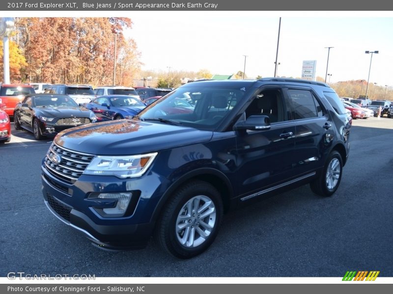 Blue Jeans / Sport Appearance Dark Earth Gray 2017 Ford Explorer XLT
