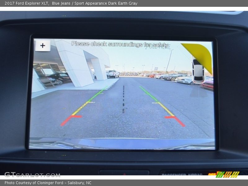 Blue Jeans / Sport Appearance Dark Earth Gray 2017 Ford Explorer XLT