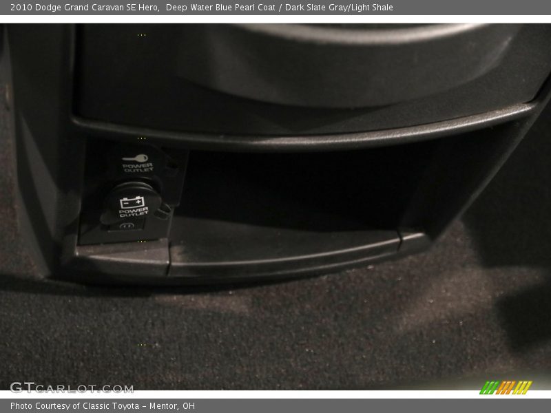 Deep Water Blue Pearl Coat / Dark Slate Gray/Light Shale 2010 Dodge Grand Caravan SE Hero