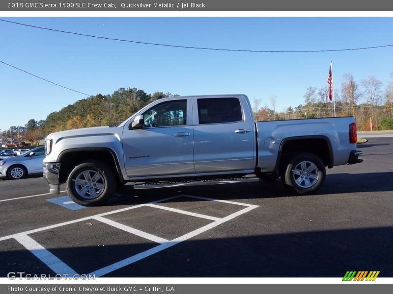Quicksilver Metallic / Jet Black 2018 GMC Sierra 1500 SLE Crew Cab