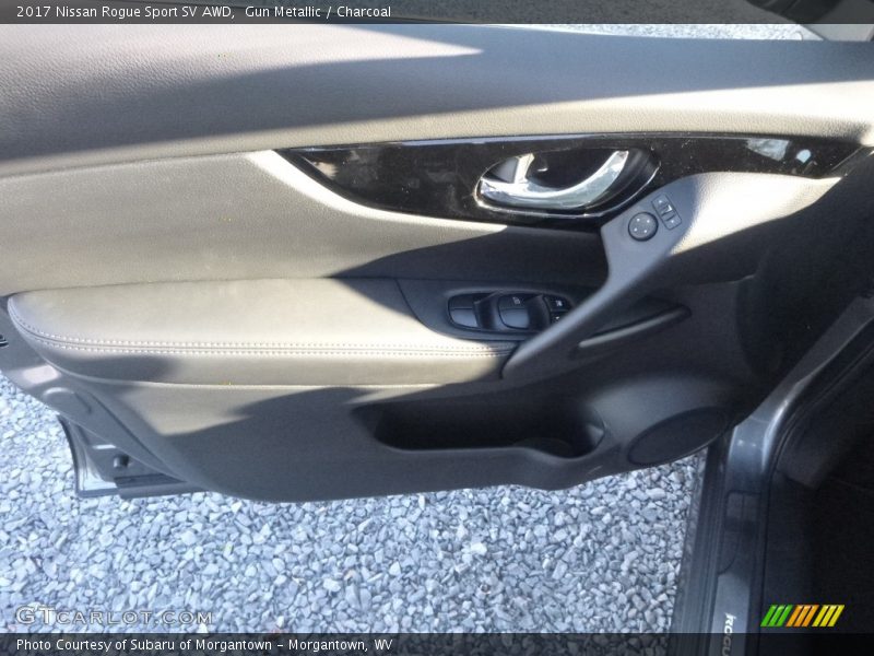 Gun Metallic / Charcoal 2017 Nissan Rogue Sport SV AWD