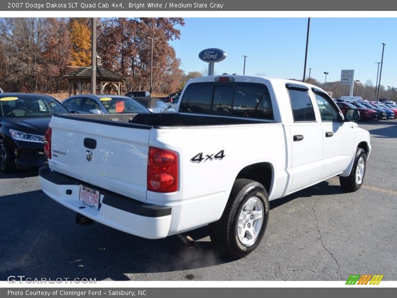 Bright White / Medium Slate Gray 2007 Dodge Dakota SLT Quad Cab 4x4
