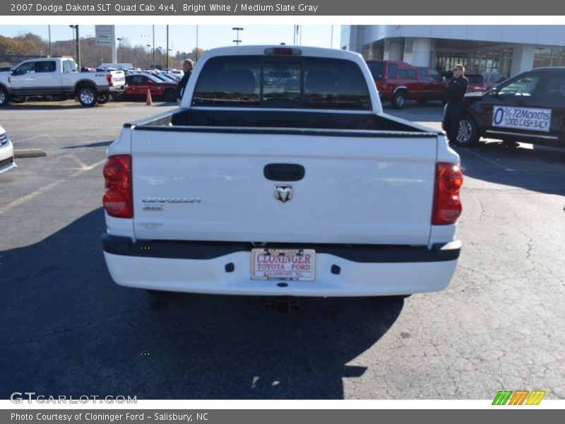Bright White / Medium Slate Gray 2007 Dodge Dakota SLT Quad Cab 4x4