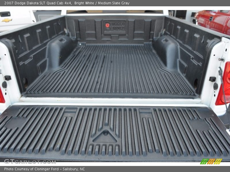Bright White / Medium Slate Gray 2007 Dodge Dakota SLT Quad Cab 4x4