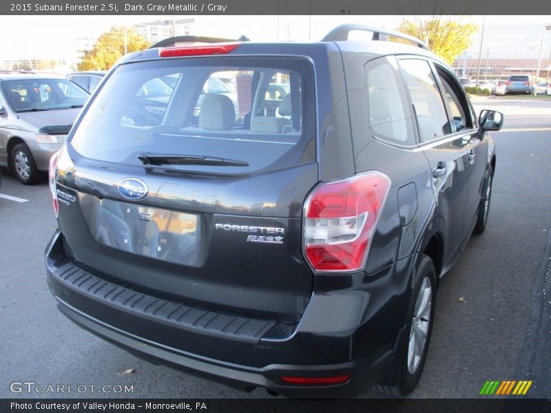 Dark Gray Metallic / Gray 2015 Subaru Forester 2.5i