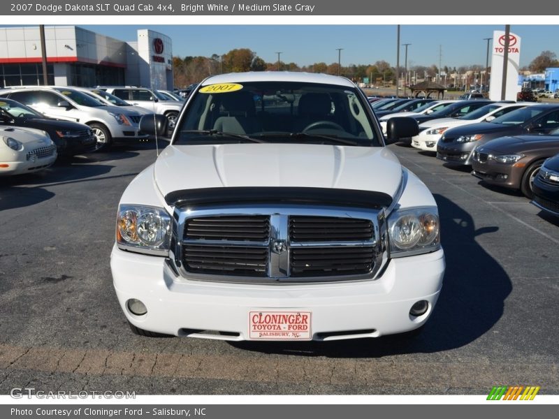 Bright White / Medium Slate Gray 2007 Dodge Dakota SLT Quad Cab 4x4