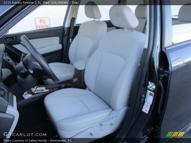 Dark Gray Metallic / Gray 2015 Subaru Forester 2.5i