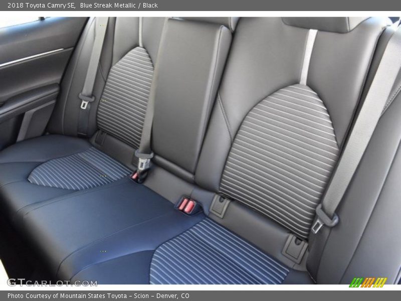 Blue Streak Metallic / Black 2018 Toyota Camry SE