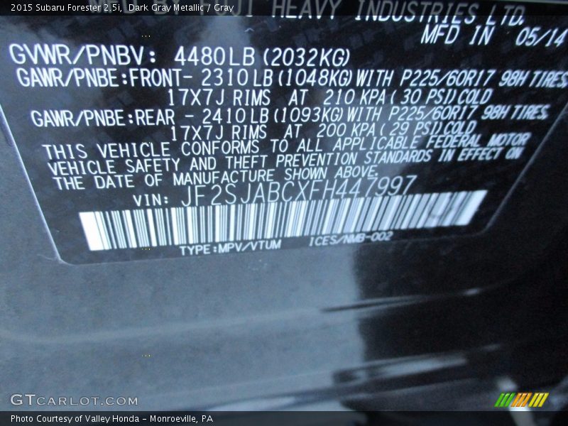 Dark Gray Metallic / Gray 2015 Subaru Forester 2.5i