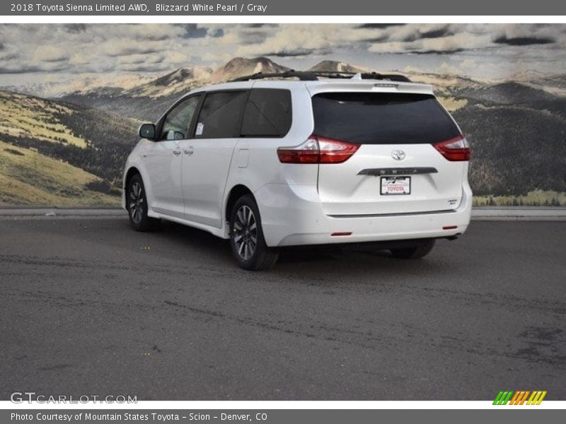 Blizzard White Pearl / Gray 2018 Toyota Sienna Limited AWD