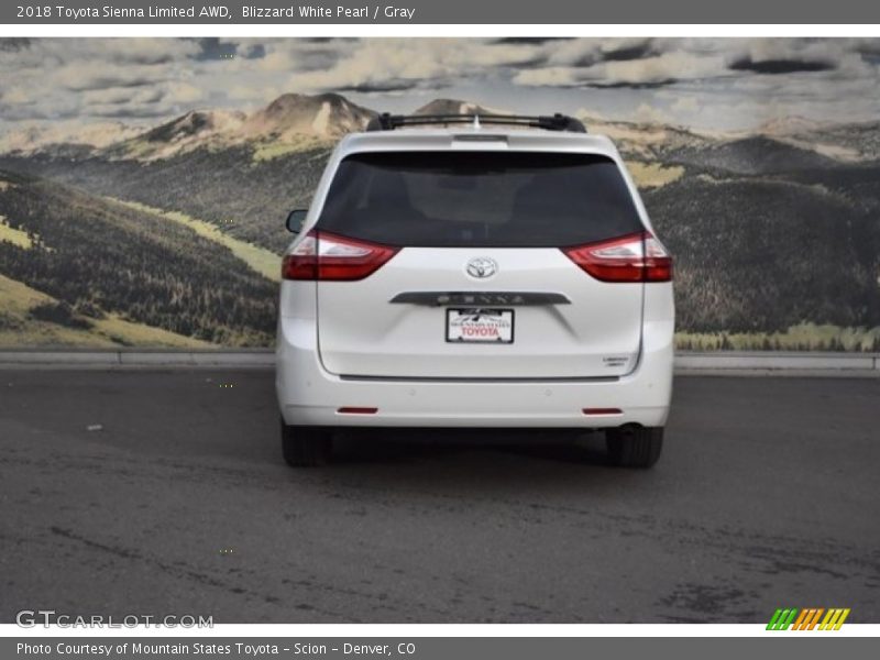 Blizzard White Pearl / Gray 2018 Toyota Sienna Limited AWD
