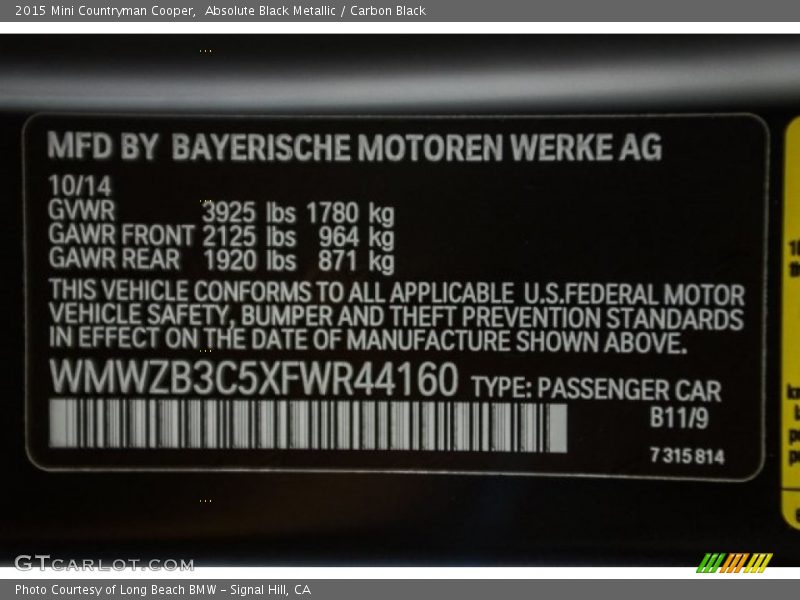 Absolute Black Metallic / Carbon Black 2015 Mini Countryman Cooper