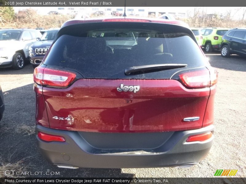 Velvet Red Pearl / Black 2018 Jeep Cherokee Latitude 4x4