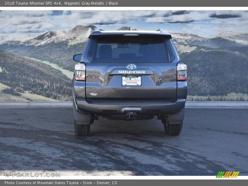 Magnetic Gray Metallic / Black 2018 Toyota 4Runner SR5 4x4