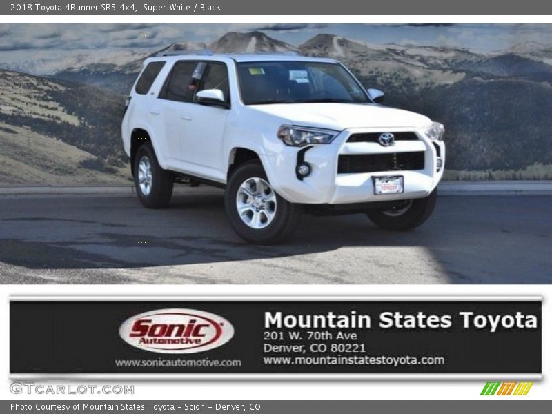 Super White / Black 2018 Toyota 4Runner SR5 4x4