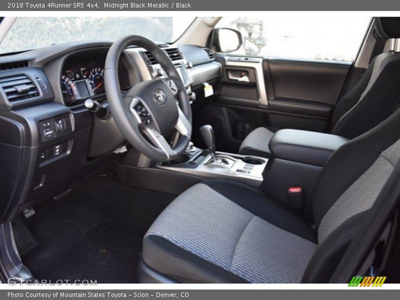Midnight Black Metallic / Black 2018 Toyota 4Runner SR5 4x4
