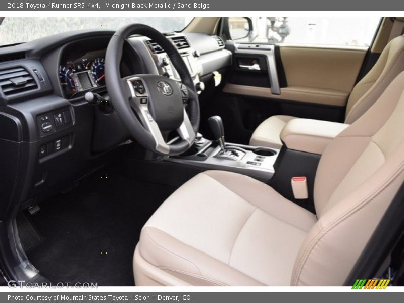 Midnight Black Metallic / Sand Beige 2018 Toyota 4Runner SR5 4x4
