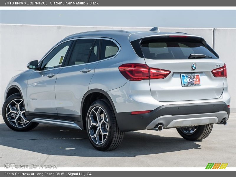 Glacier Silver Metallic / Black 2018 BMW X1 sDrive28i