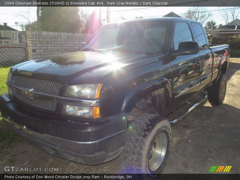 Dark Gray Metallic / Dark Charcoal 2004 Chevrolet Silverado 2500HD LS Extended Cab 4x4