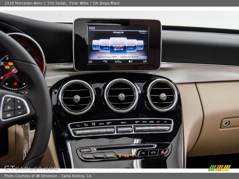 Polar White / Silk Beige/Black 2018 Mercedes-Benz C 300 Sedan
