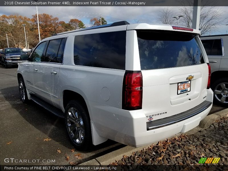 Iridescent Pearl Tricoat / Cocoa/­Mahogany 2018 Chevrolet Suburban Premier 4WD