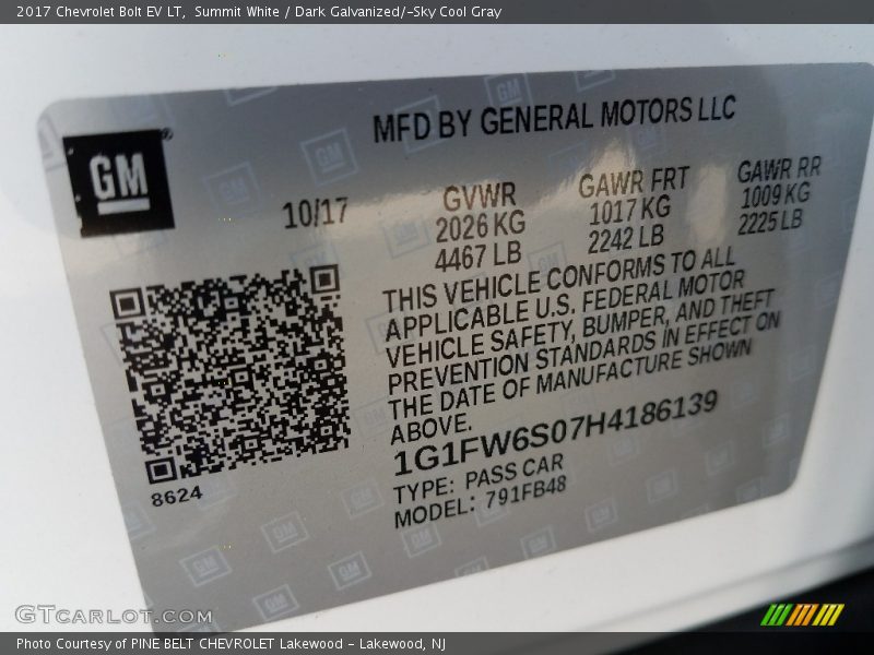 Summit White / Dark Galvanized/­Sky Cool Gray 2017 Chevrolet Bolt EV LT