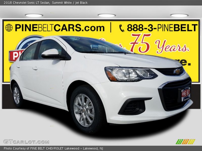 Summit White / Jet Black 2018 Chevrolet Sonic LT Sedan
