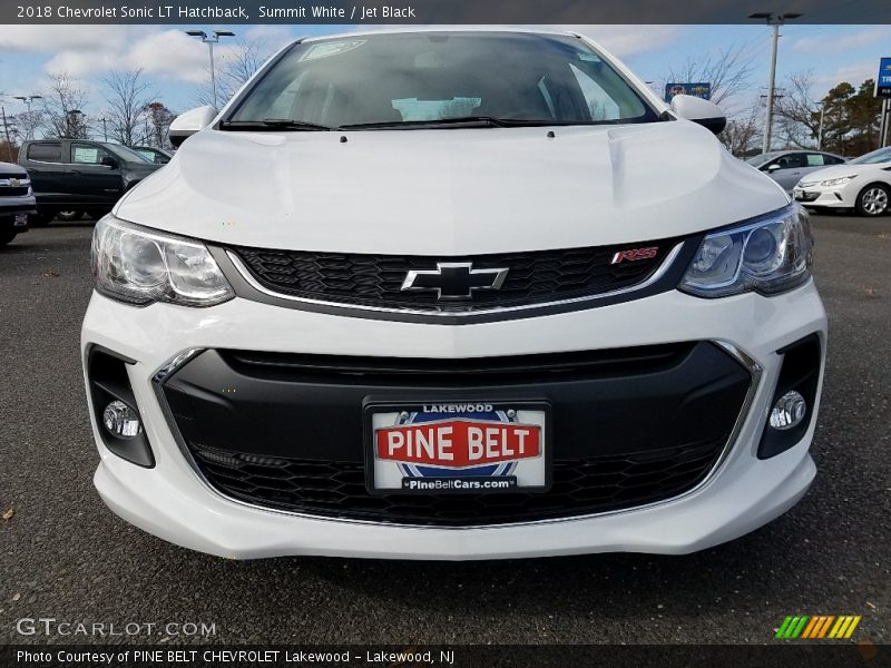 Summit White / Jet Black 2018 Chevrolet Sonic LT Hatchback