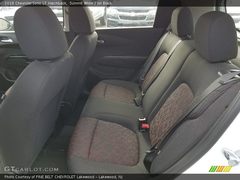 Summit White / Jet Black 2018 Chevrolet Sonic LT Hatchback