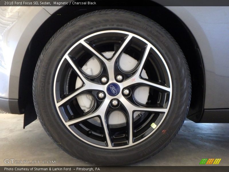 Magnetic / Charcoal Black 2018 Ford Focus SEL Sedan