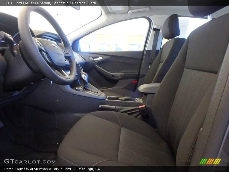 Magnetic / Charcoal Black 2018 Ford Focus SEL Sedan