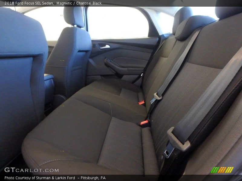 Magnetic / Charcoal Black 2018 Ford Focus SEL Sedan