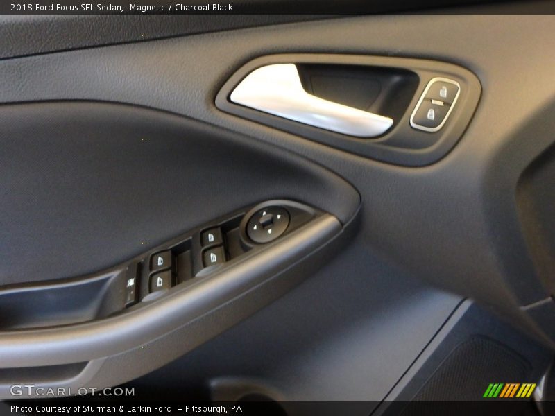 Magnetic / Charcoal Black 2018 Ford Focus SEL Sedan