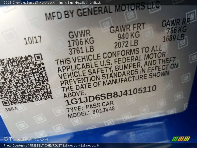 Kinetic Blue Metallic / Jet Black 2018 Chevrolet Sonic LT Hatchback