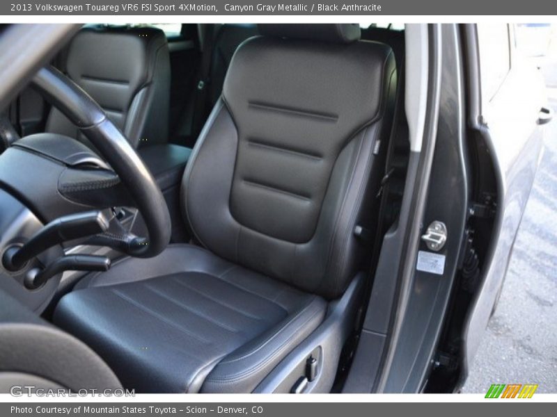 Canyon Gray Metallic / Black Anthracite 2013 Volkswagen Touareg VR6 FSI Sport 4XMotion