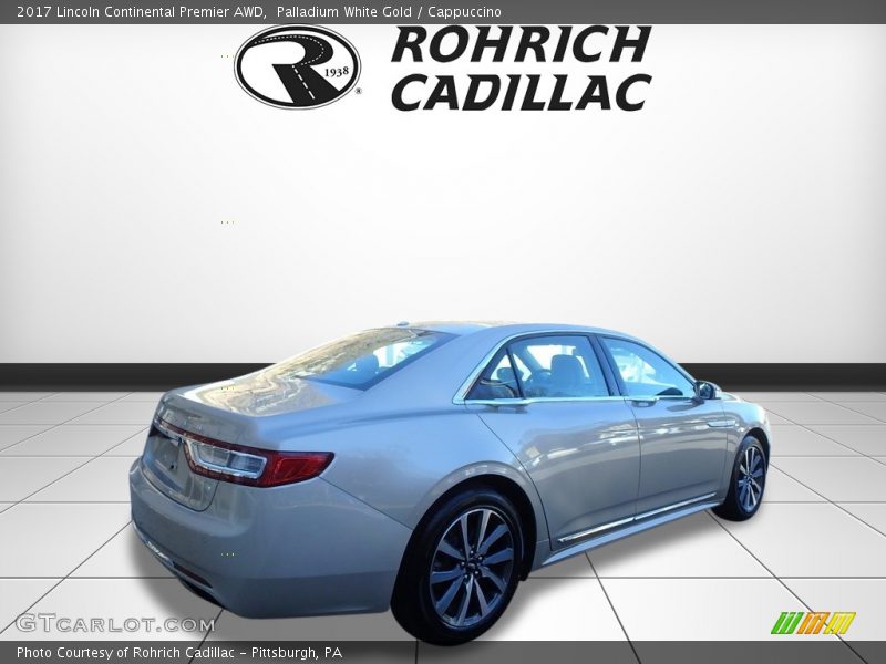 Palladium White Gold / Cappuccino 2017 Lincoln Continental Premier AWD