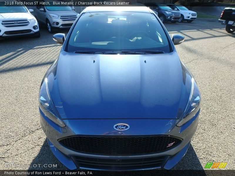 Blue Metallic / Charcoal Black Recaro Leather 2018 Ford Focus ST Hatch