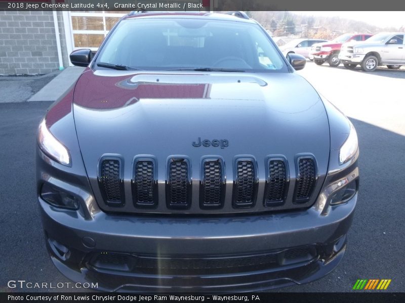 Granite Crystal Metallic / Black 2018 Jeep Cherokee Latitude 4x4