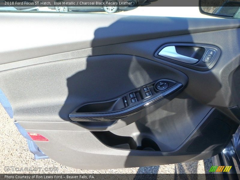 Blue Metallic / Charcoal Black Recaro Leather 2018 Ford Focus ST Hatch