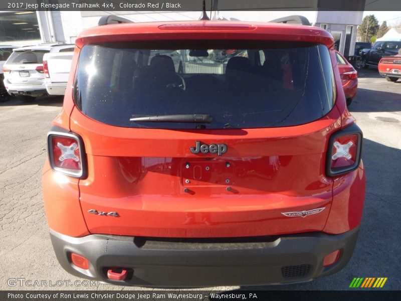 Colorado Red / Black 2017 Jeep Renegade Trailhawk 4x4