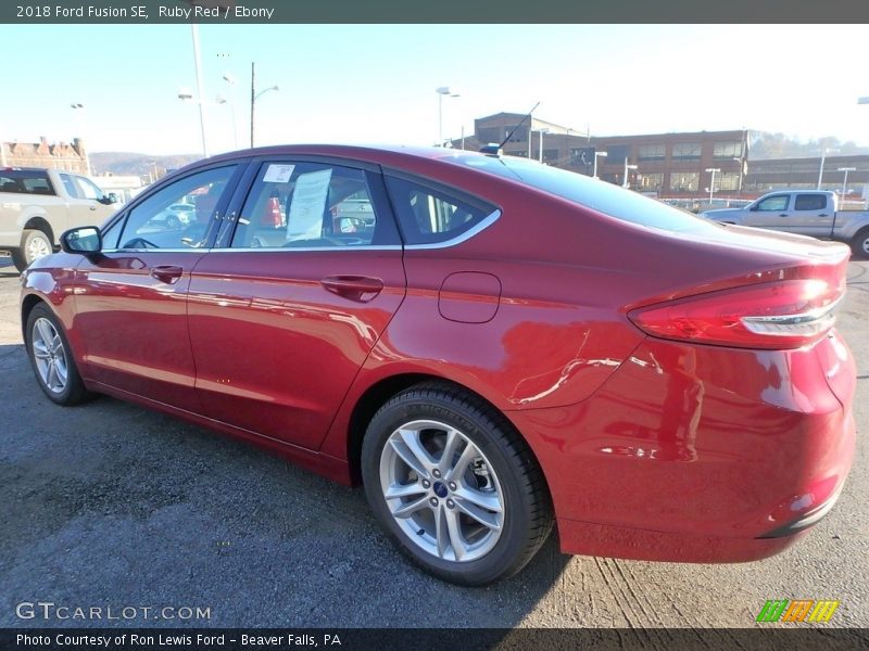 Ruby Red / Ebony 2018 Ford Fusion SE